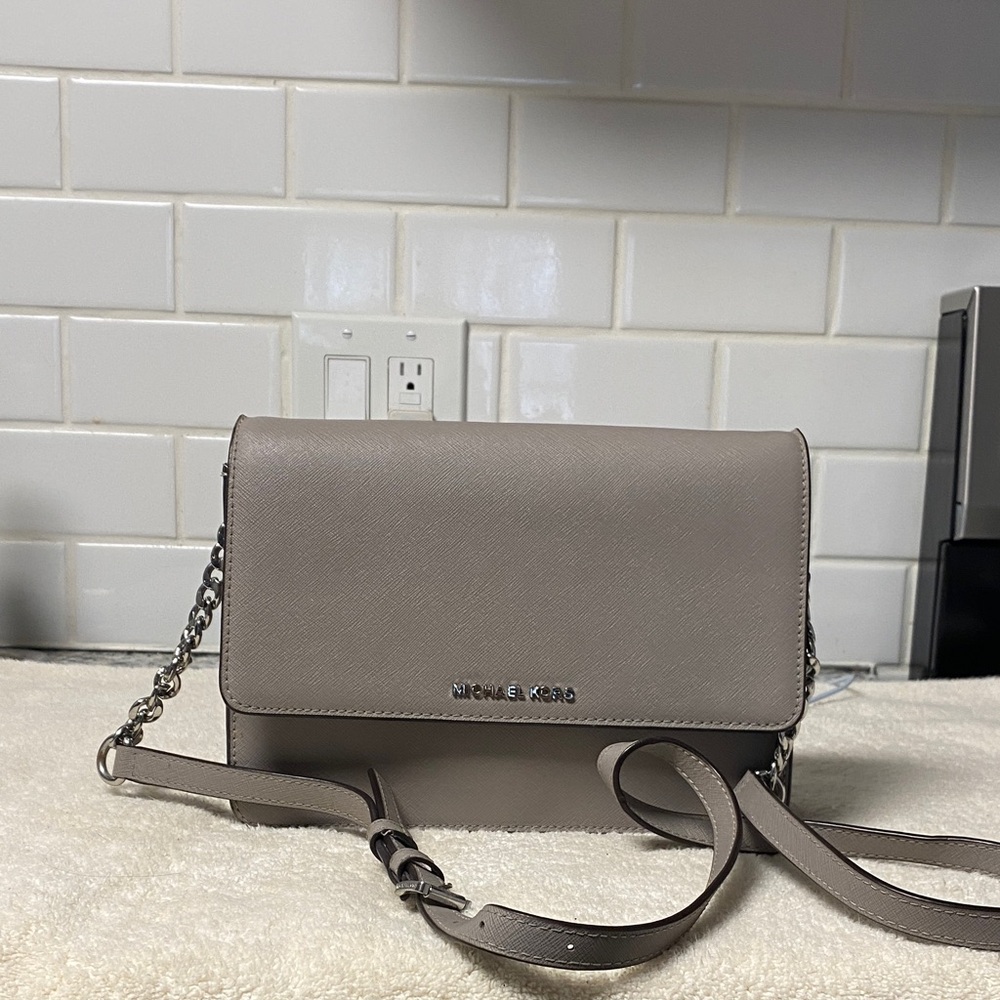 Michael Kors Crossbody bag with silver chain accent
